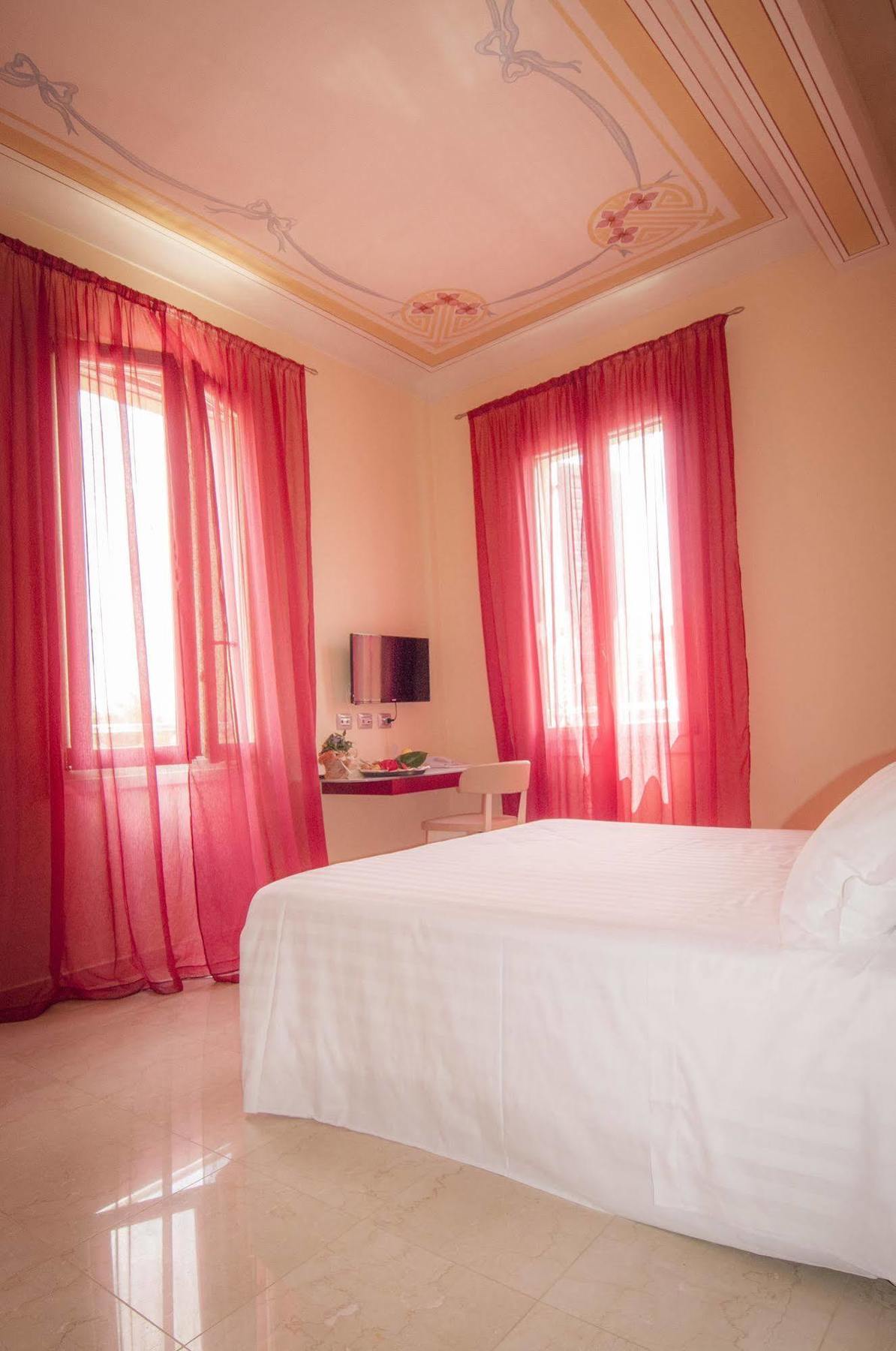 Hotel Villa Maranello Zewnętrze zdjęcie