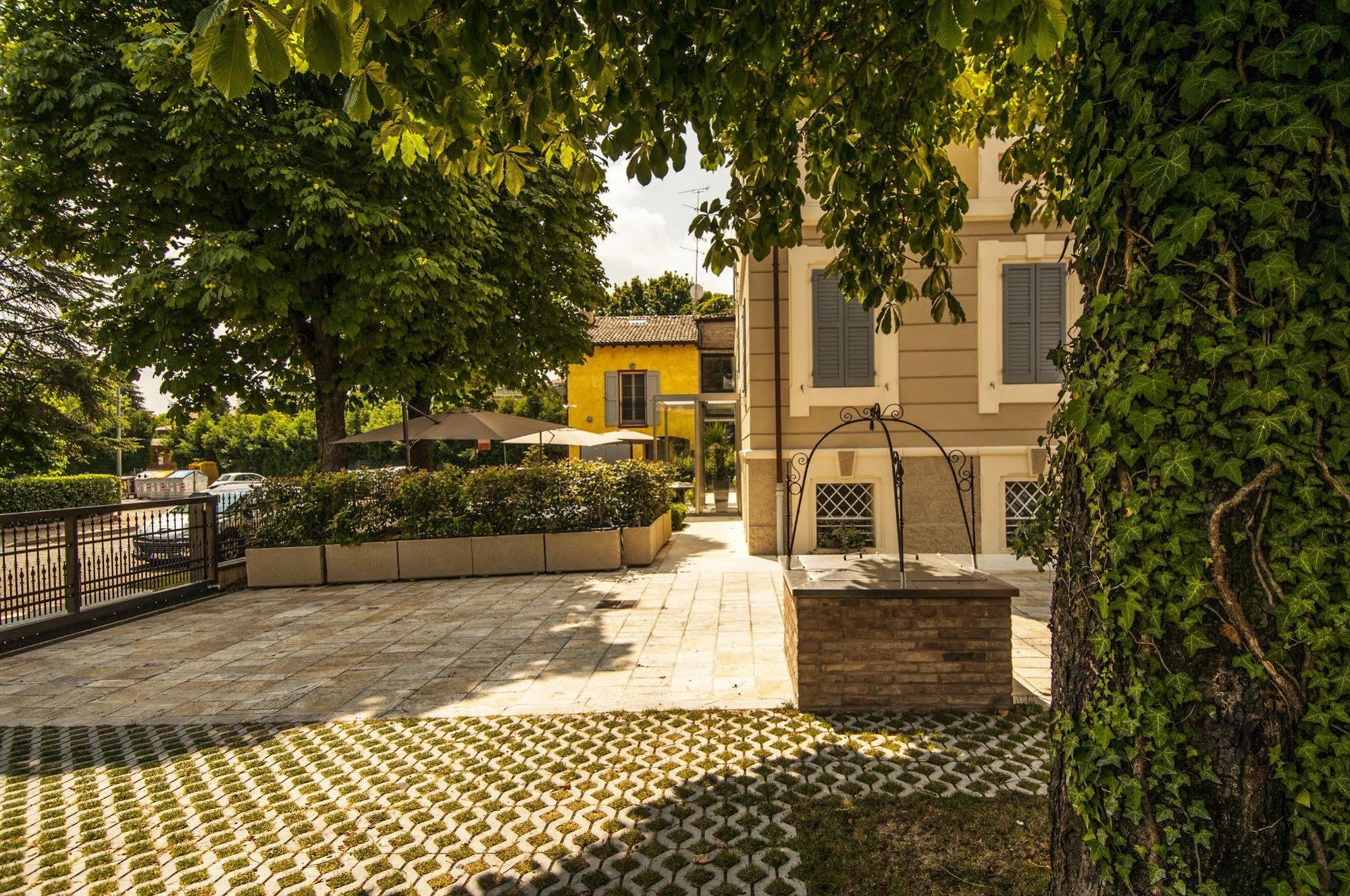 Hotel Villa Maranello Zewnętrze zdjęcie